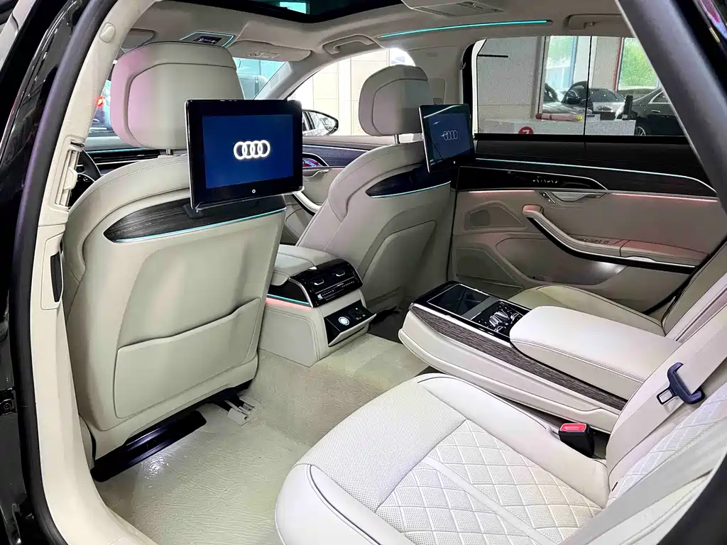 Audi A8 — миниатюра 9