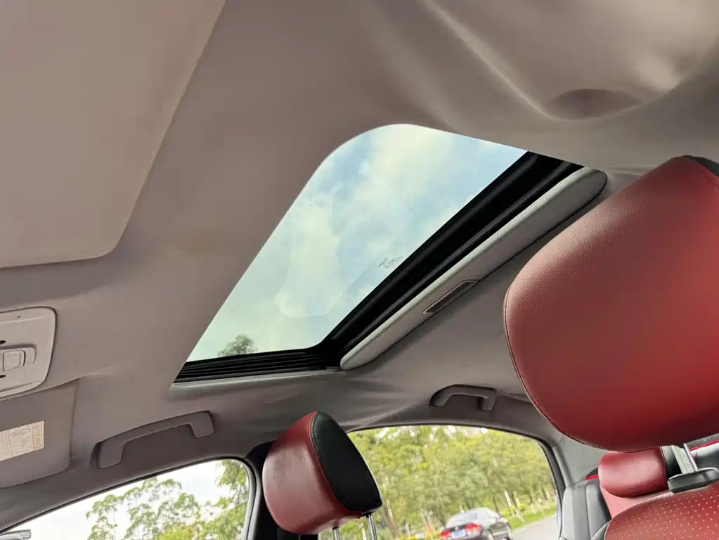 Chery Arrizo 5 1.5L CVT Luxury Edition, фото 14