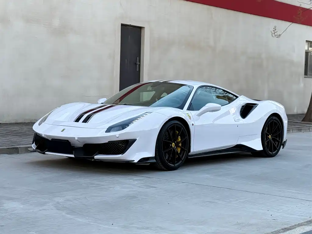 Ferrari 488 2016