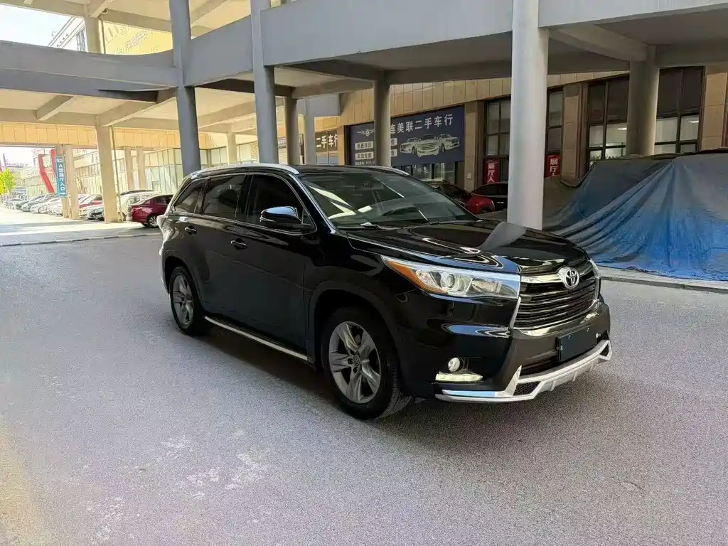 Toyota Highlander 2016