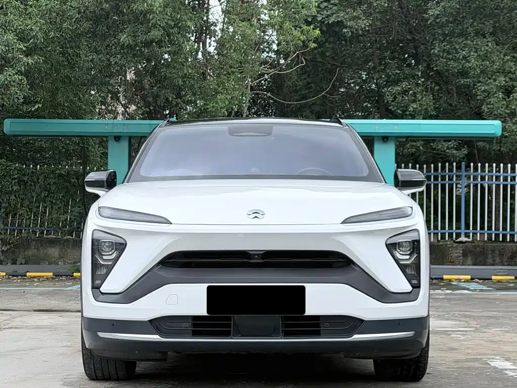 NIO ES6 — миниатюра 2
