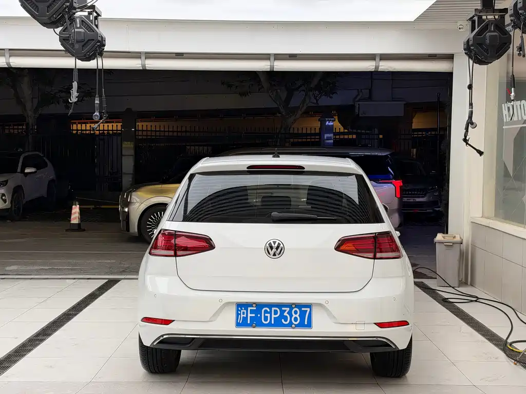 Volkswagen Golf — миниатюра 16