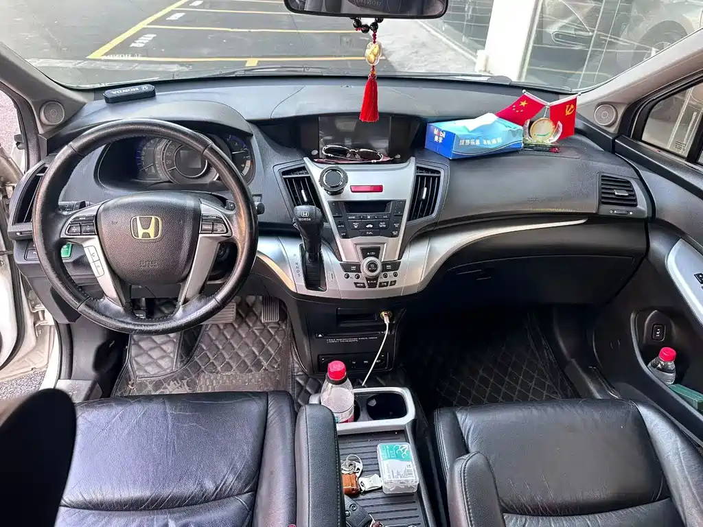 Honda Odyssey — миниатюра 7