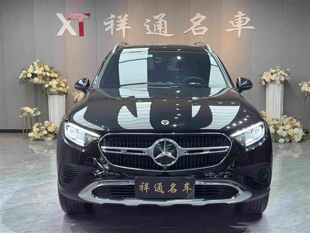 Mercedes-Benz GLC 2024 GLC 260 L 4MATIC 5 мест