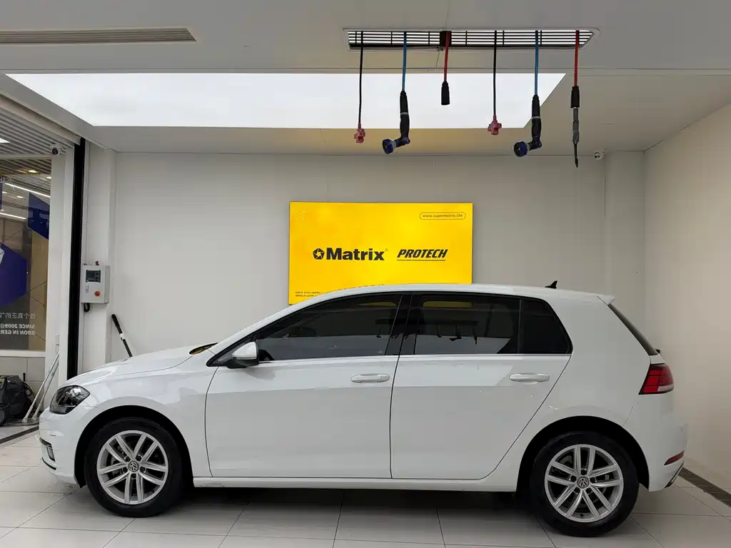 Volkswagen Golf — миниатюра 2