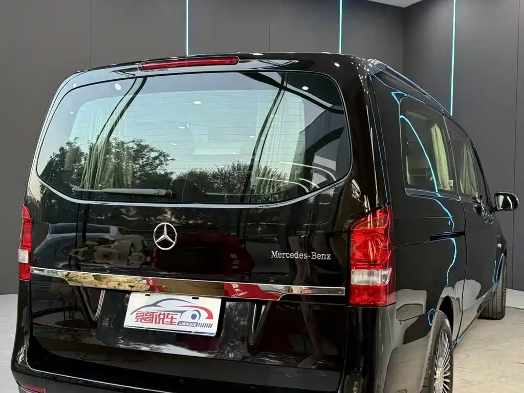 Mercedes-Benz Vito — миниатюра 6