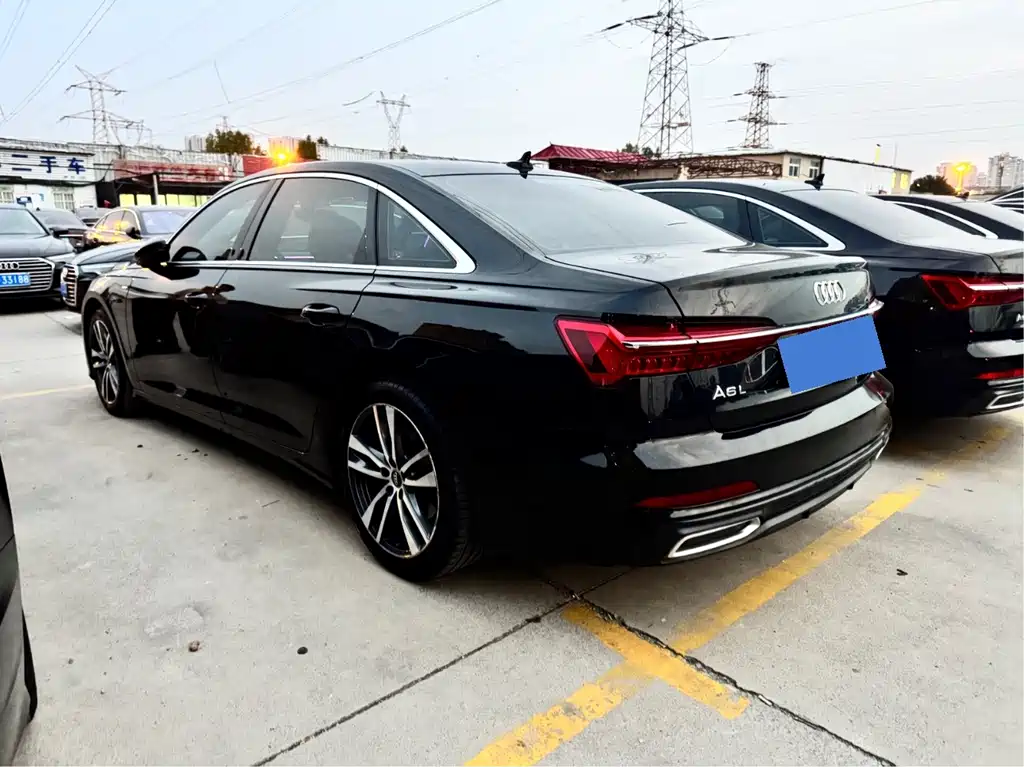 Audi A6L — миниатюра 9