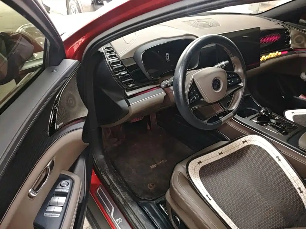 BYD Han — миниатюра 21