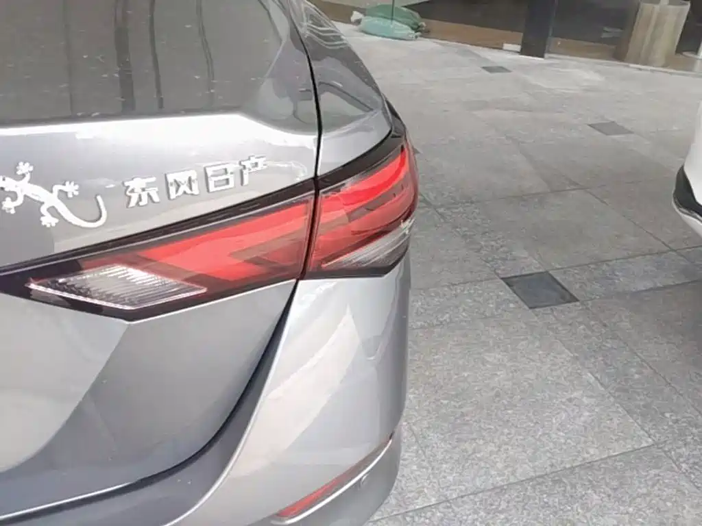Nissan Sylphy — миниатюра 8