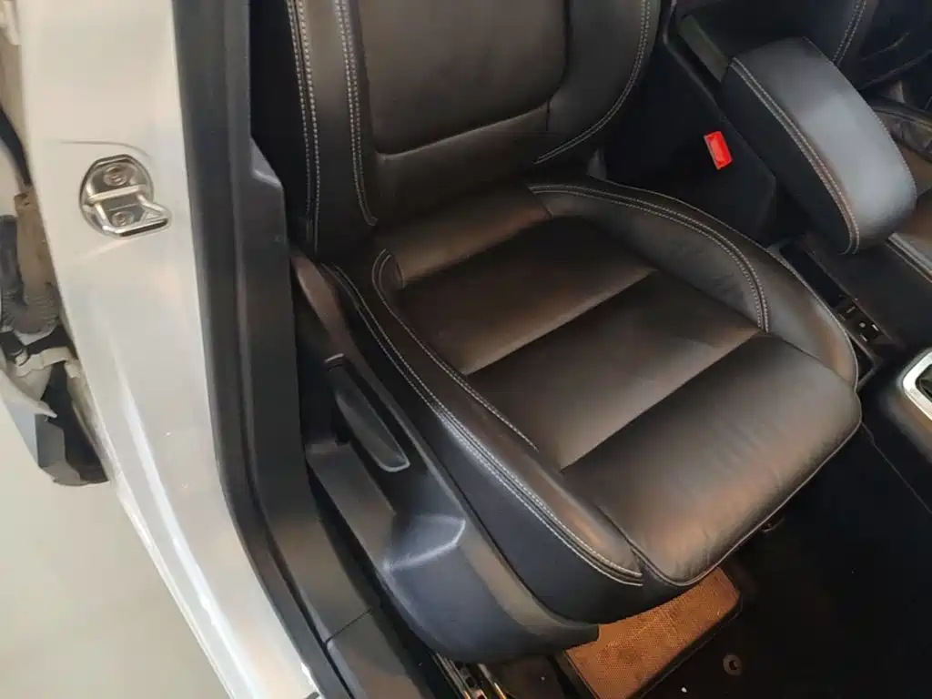 Volkswagen Tiguan — миниатюра 25