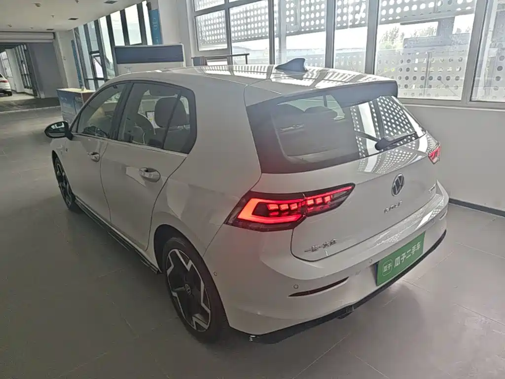 Volkswagen Golf — миниатюра 5