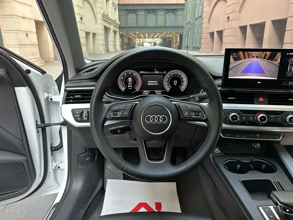 Audi A4L — миниатюра 15