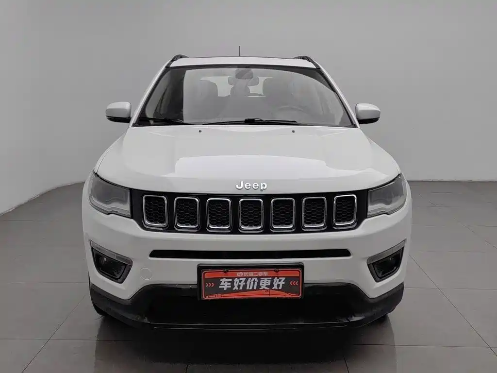 Jeep Compass — миниатюра 3