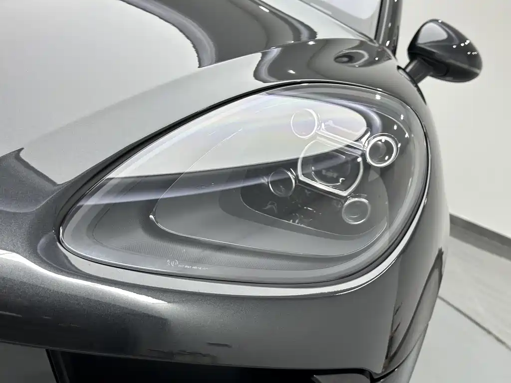 Porsche Macan — миниатюра 18