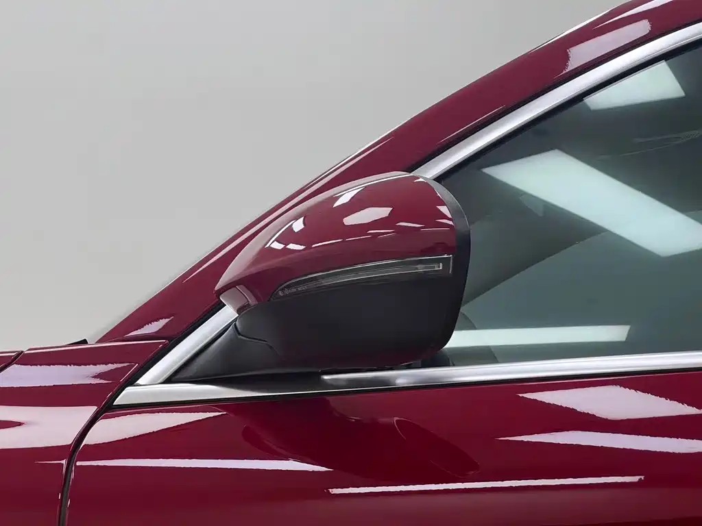Alfa Romeo Stelvio — миниатюра 26