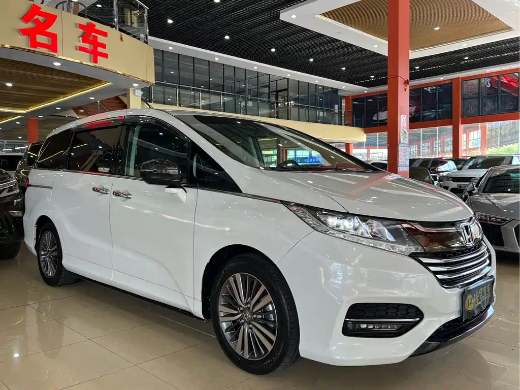 Honda Odyssey 2.4L Smart Edition, фото 3