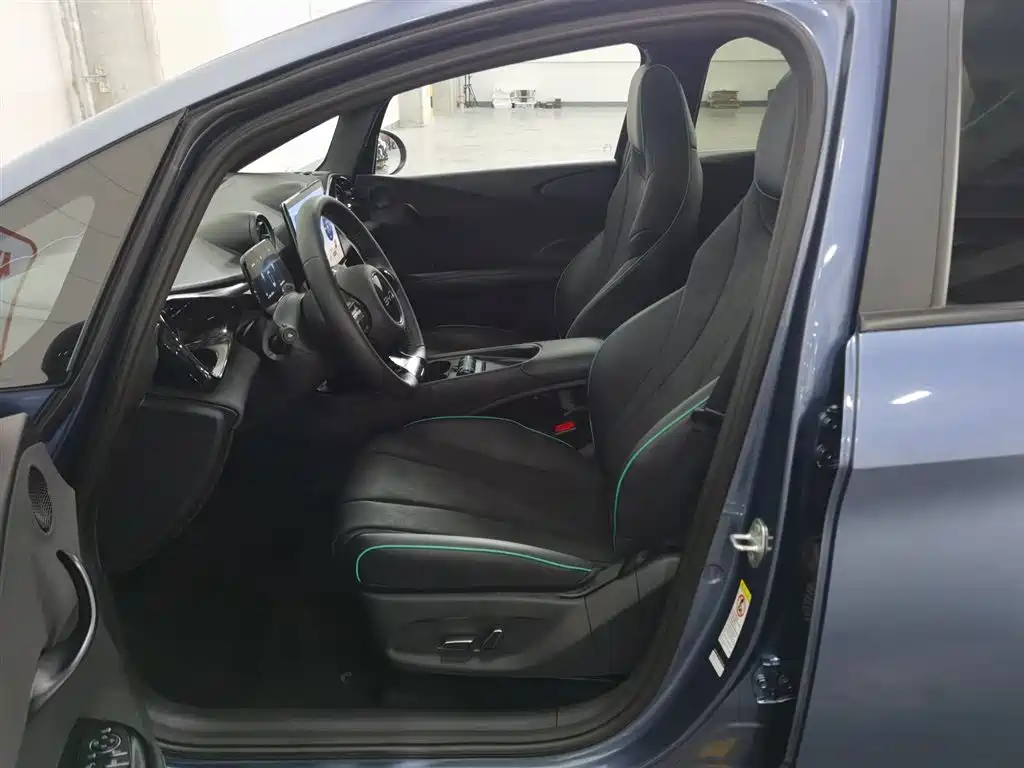 BYD Dolphin 2025 420km Fashion