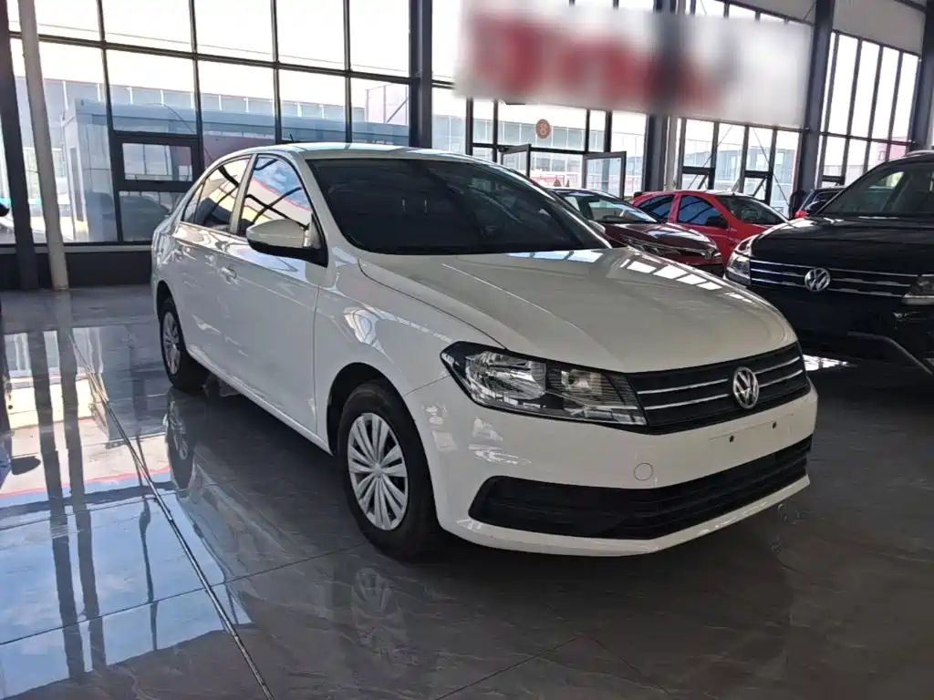 Volkswagen Santana — миниатюра 4