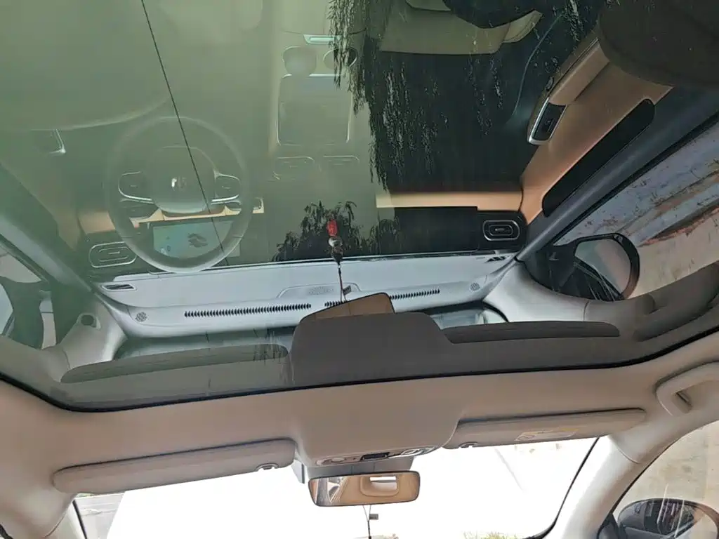 Leapmotor Leapmotor C01 — миниатюра 10