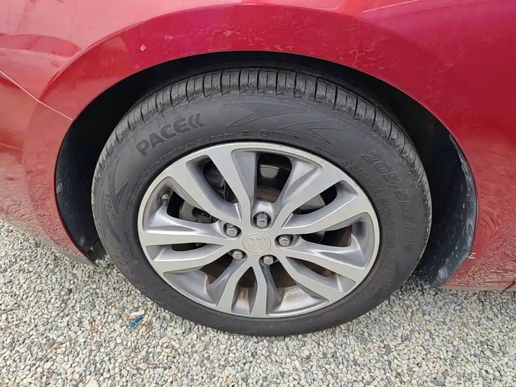 Buick Excelle — миниатюра 23