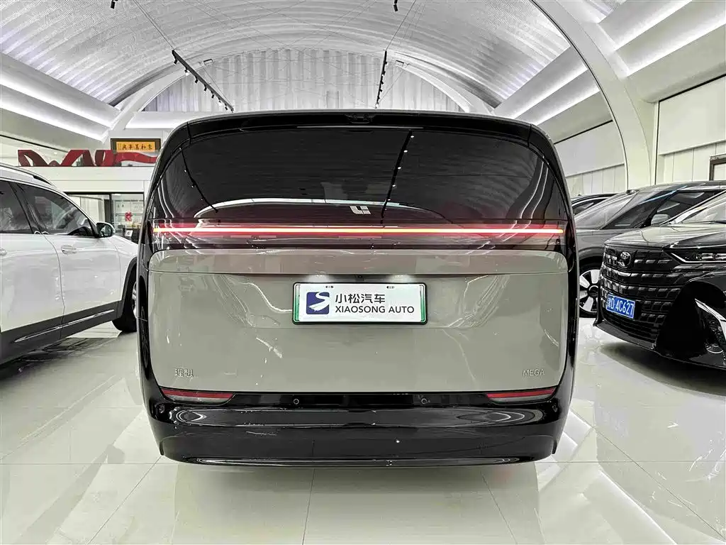 Li Auto Li MEGA — миниатюра 4