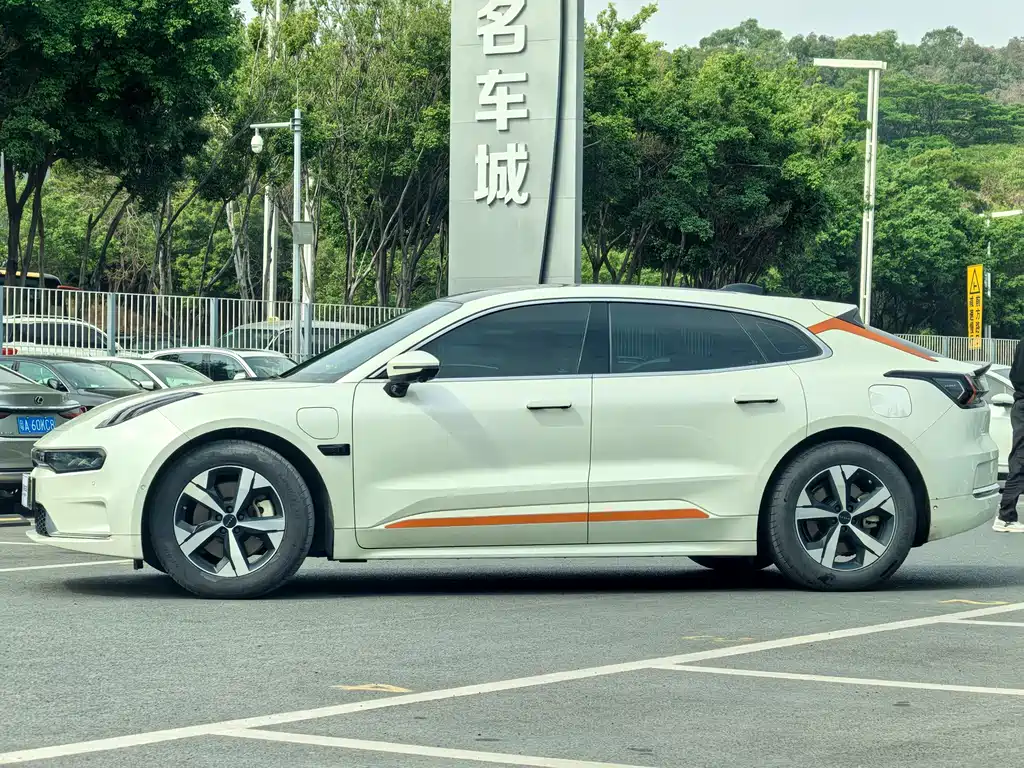 ZEEKR EXTREME KRYPTON 001