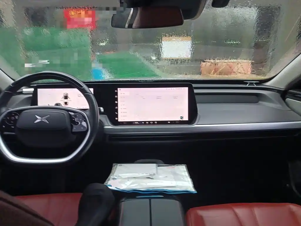 XPeng P7 — миниатюра 5