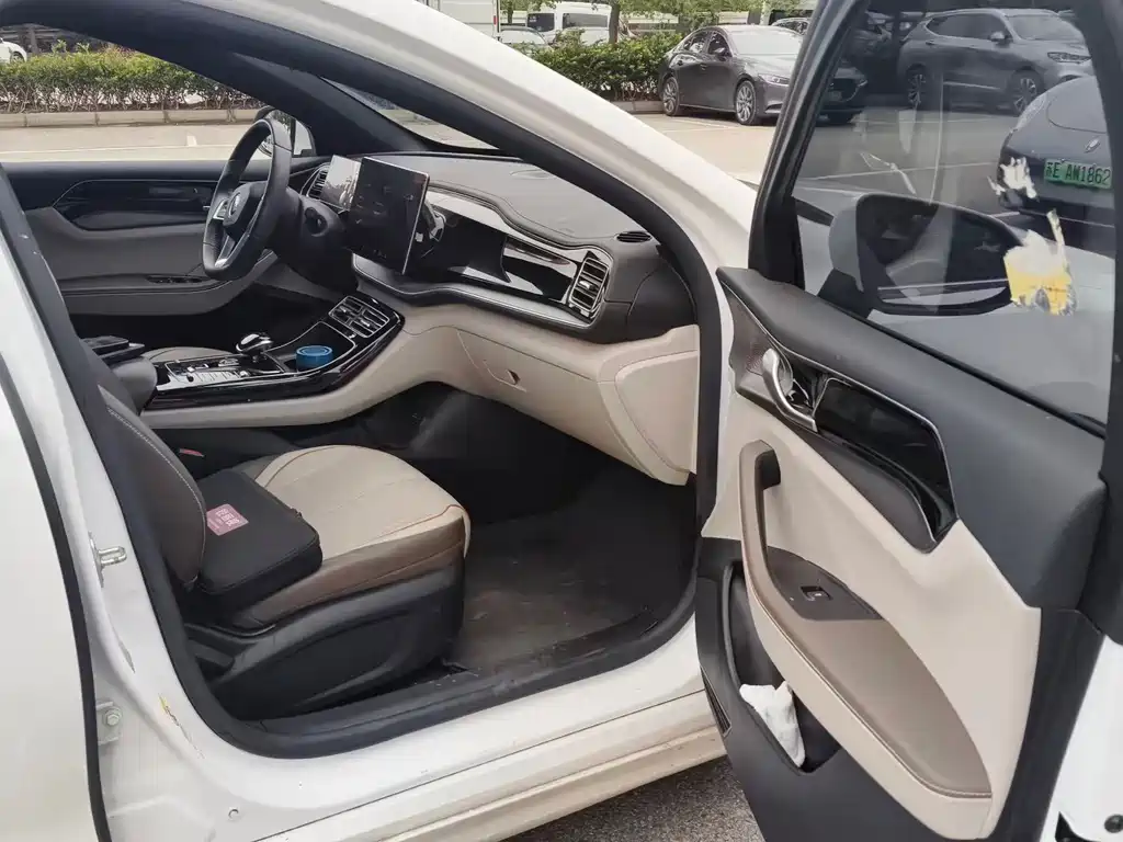 BYD Qin PLUS — миниатюра 3