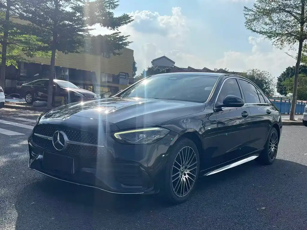 Mercedes-Benz C-Class — миниатюра 2