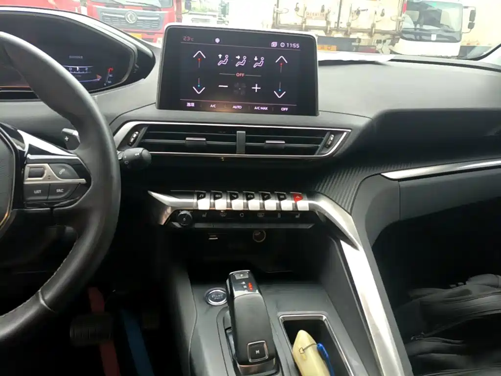 Peugeot 5008 — миниатюра 13