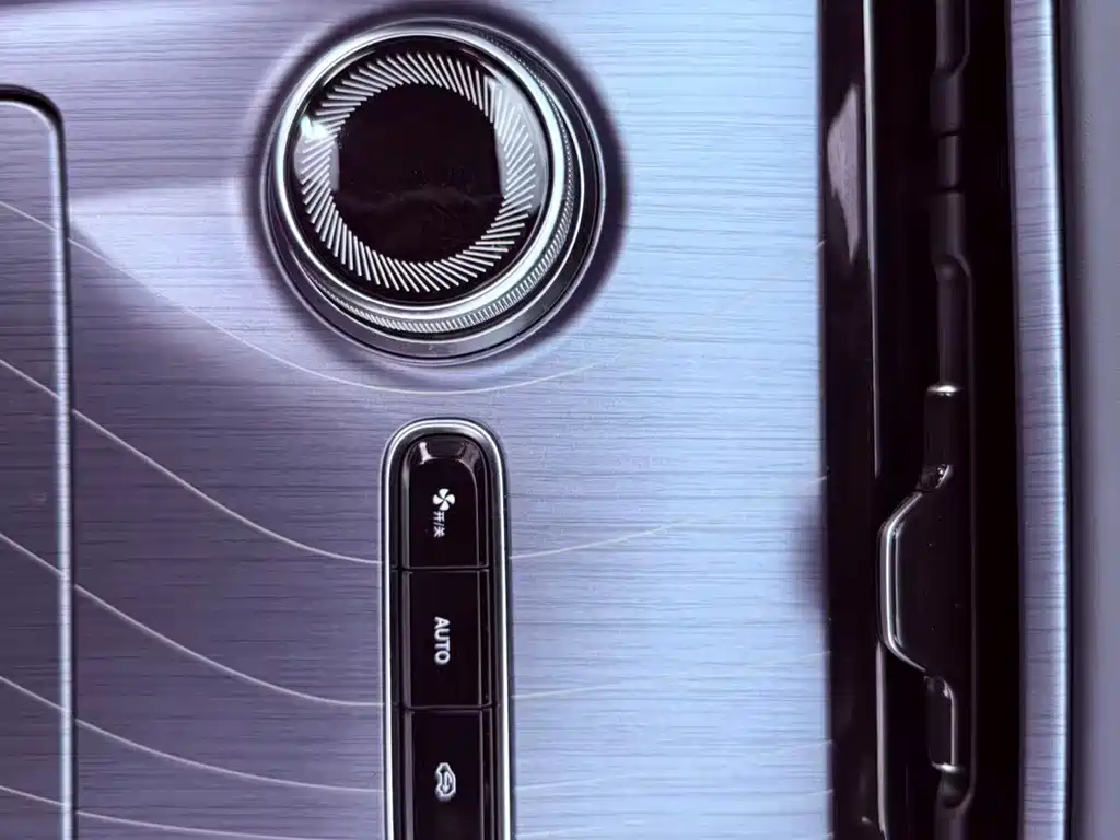 Galaxy Galaxy E5 — миниатюра 20