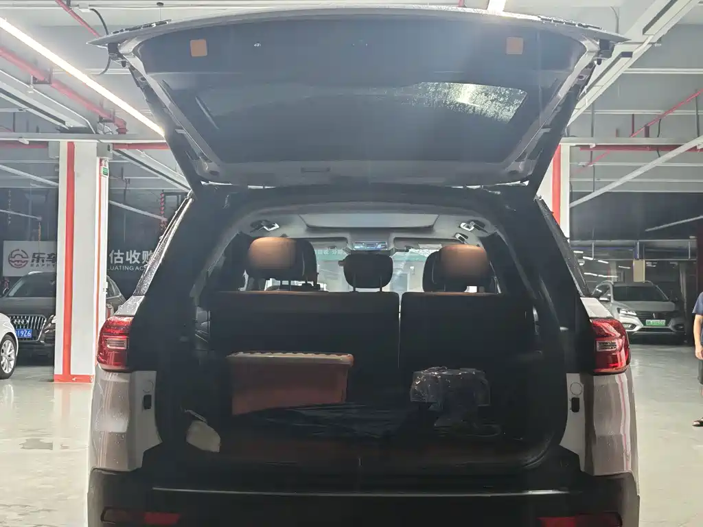 Changan CS95 — миниатюра 15