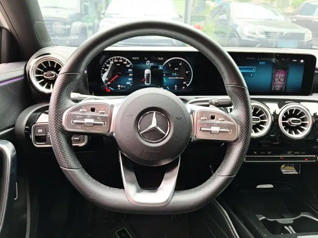 Mercedes-Benz A-Class — миниатюра 11