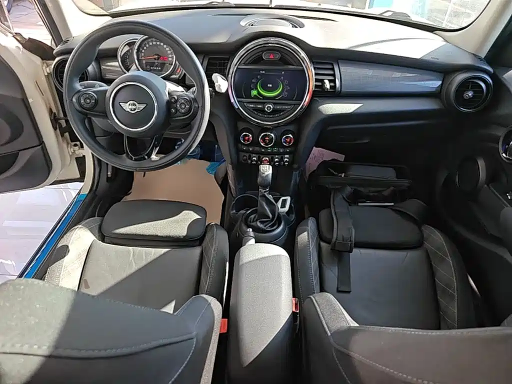 MINI Mini — миниатюра 10
