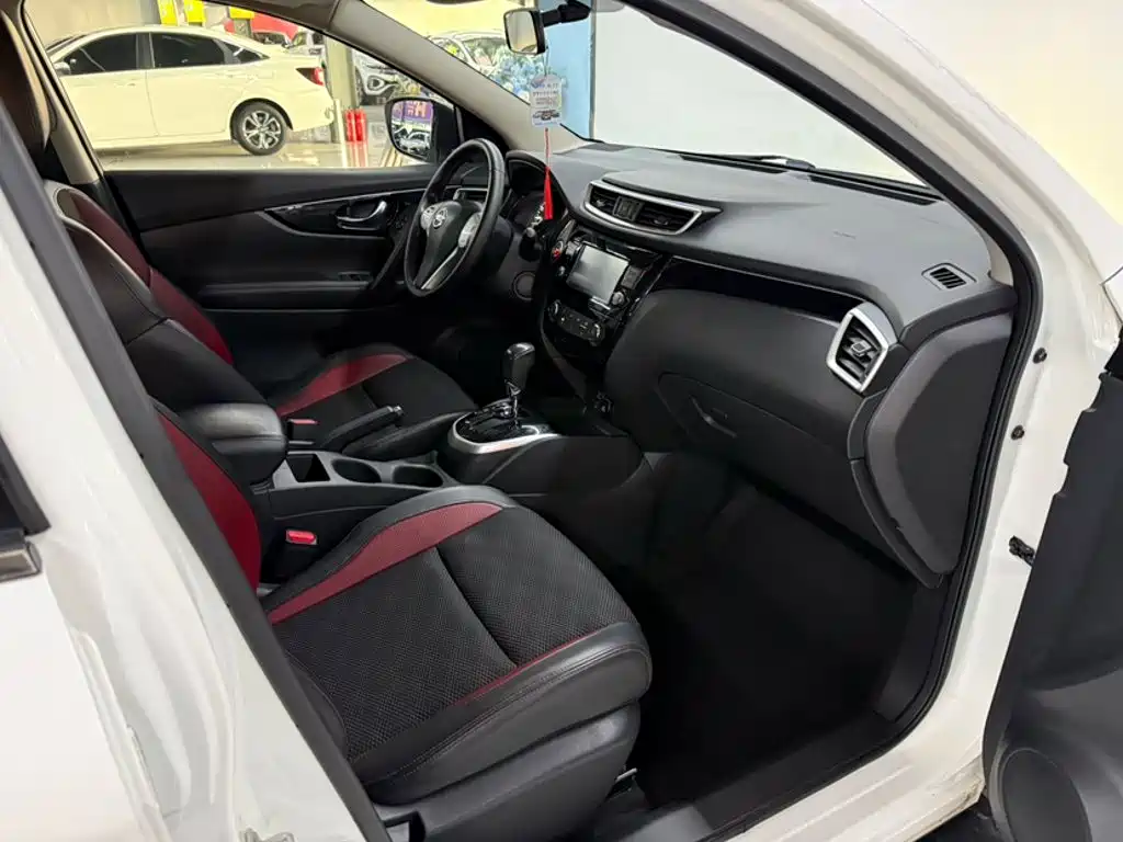 Nissan Qashqai — миниатюра 2