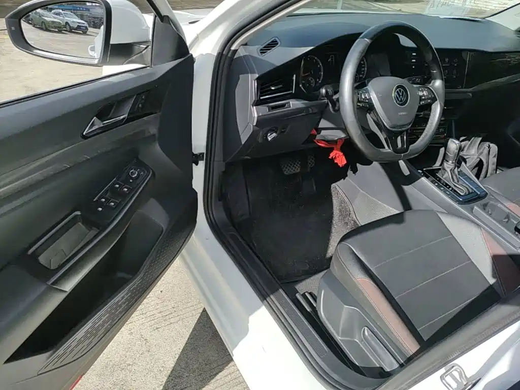 Volkswagen Bora — миниатюра 16