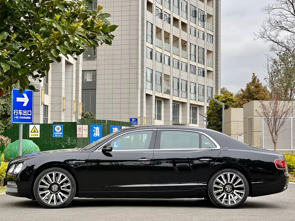Bentley Flying Spur 2013 6.0T W12 Mulliner