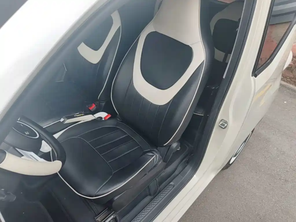 Wuling MINIEV — миниатюра 15