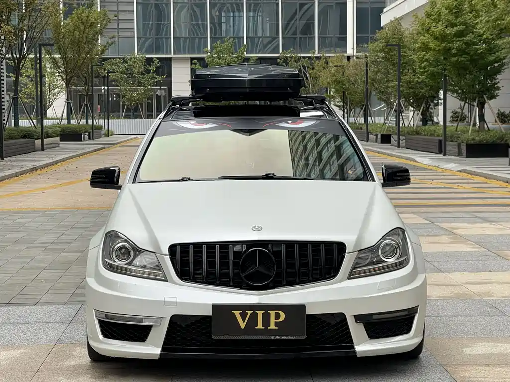 Mercedes-Benz C-Class (Import) — миниатюра 2