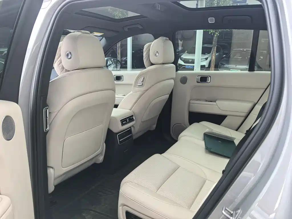 Li Auto Li L7 — миниатюра 8