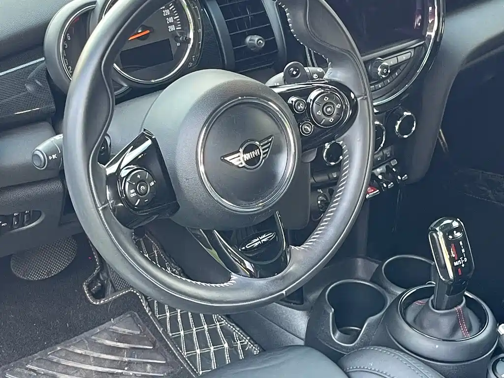 MINI Mini — миниатюра 7