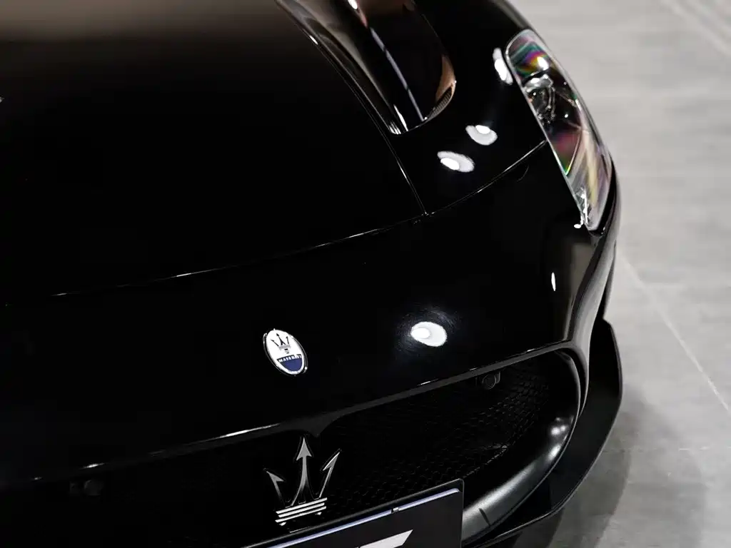 Maserati MC20 2023 3.0T Standard