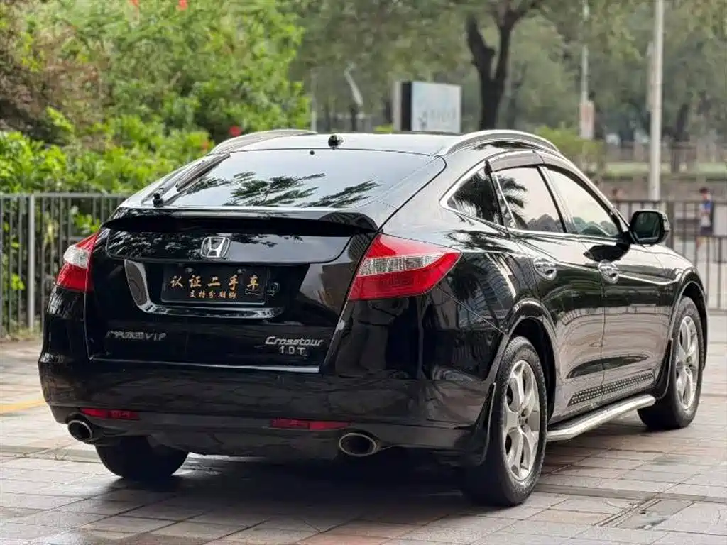 Honda Crosstour 2012 2.4L Luxury