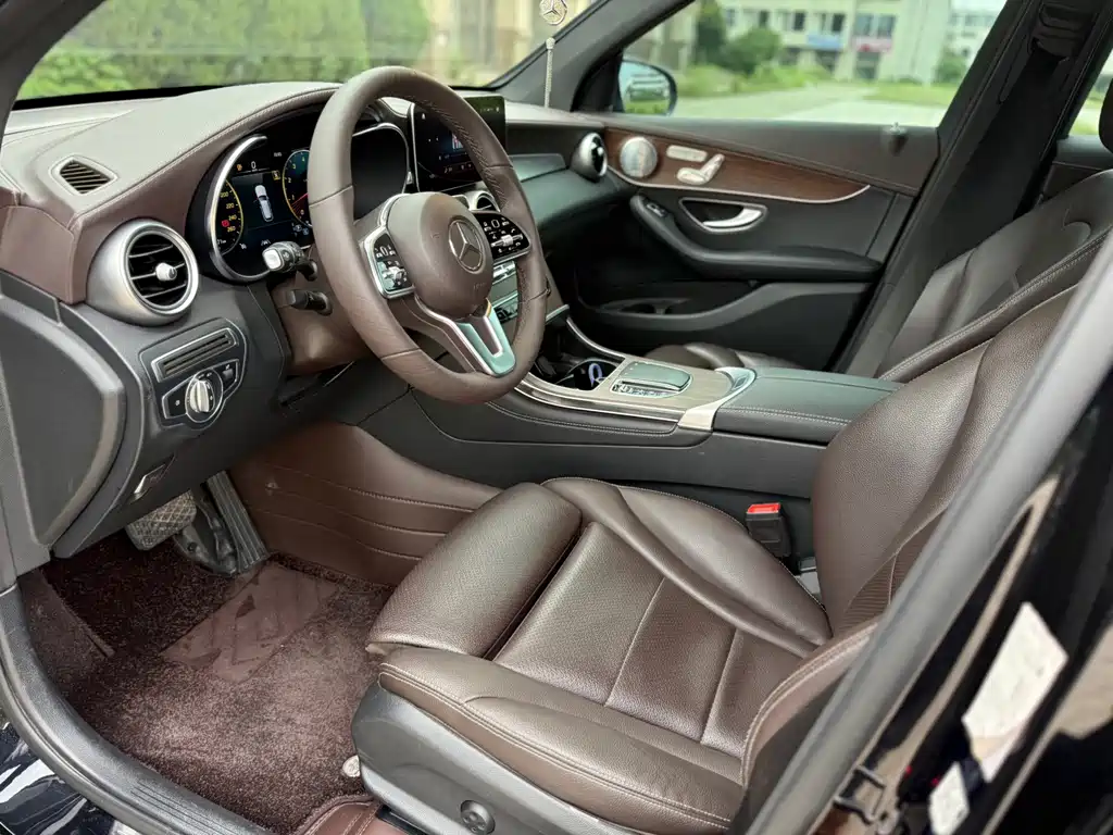 Mercedes-Benz GLC — миниатюра 7