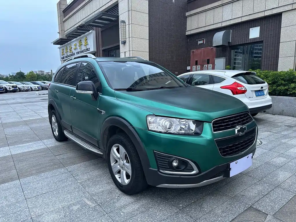Chevrolet Captiva — миниатюра 3
