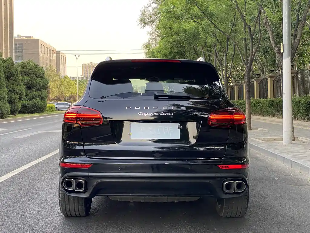 Porsche Cayenne 2015 Cayenne Turbo 4.8T