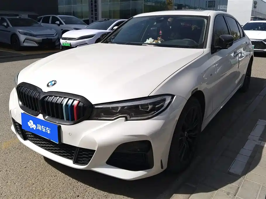 BMW 3 Series 2022