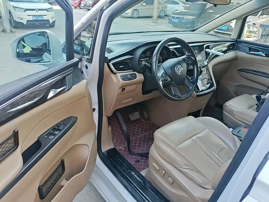 Buick GL8 — миниатюра 16