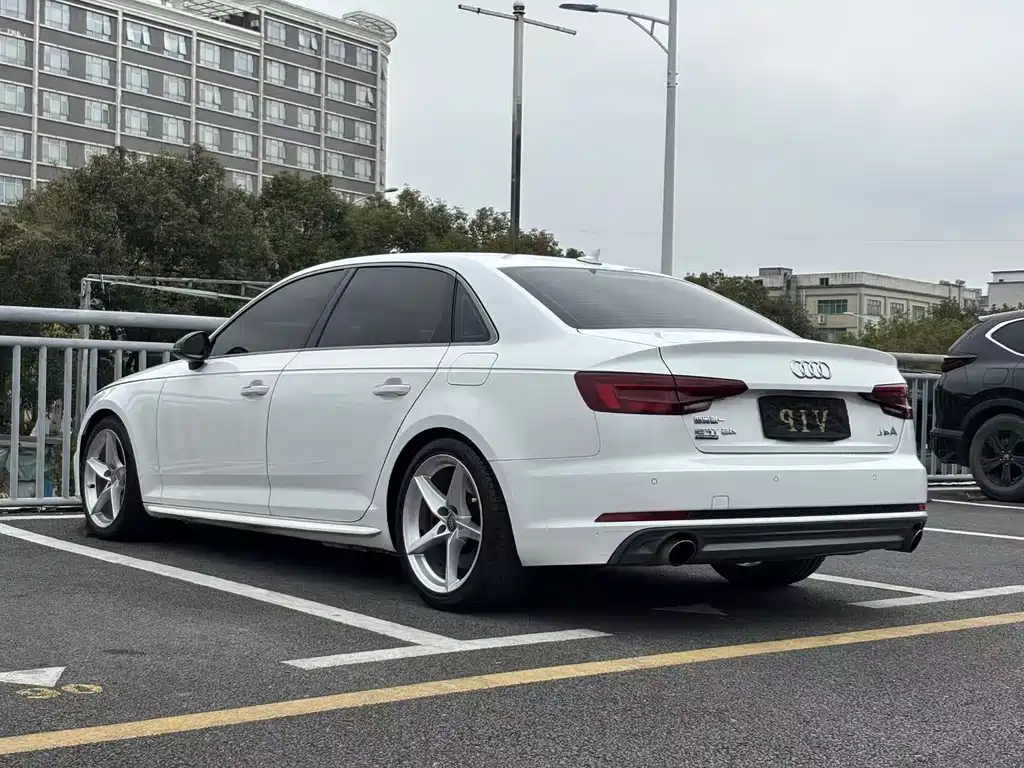 Audi A4L — миниатюра 9