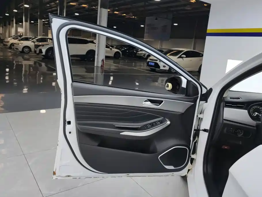 Chery Arrizo 5 — миниатюра 7